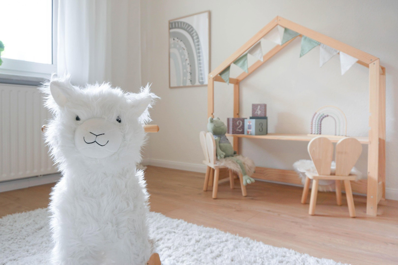 Foto 9 von 9 — SOFORT FREI: Helle Drei-Zimmer-WHG mit Balkon in der Neustadt