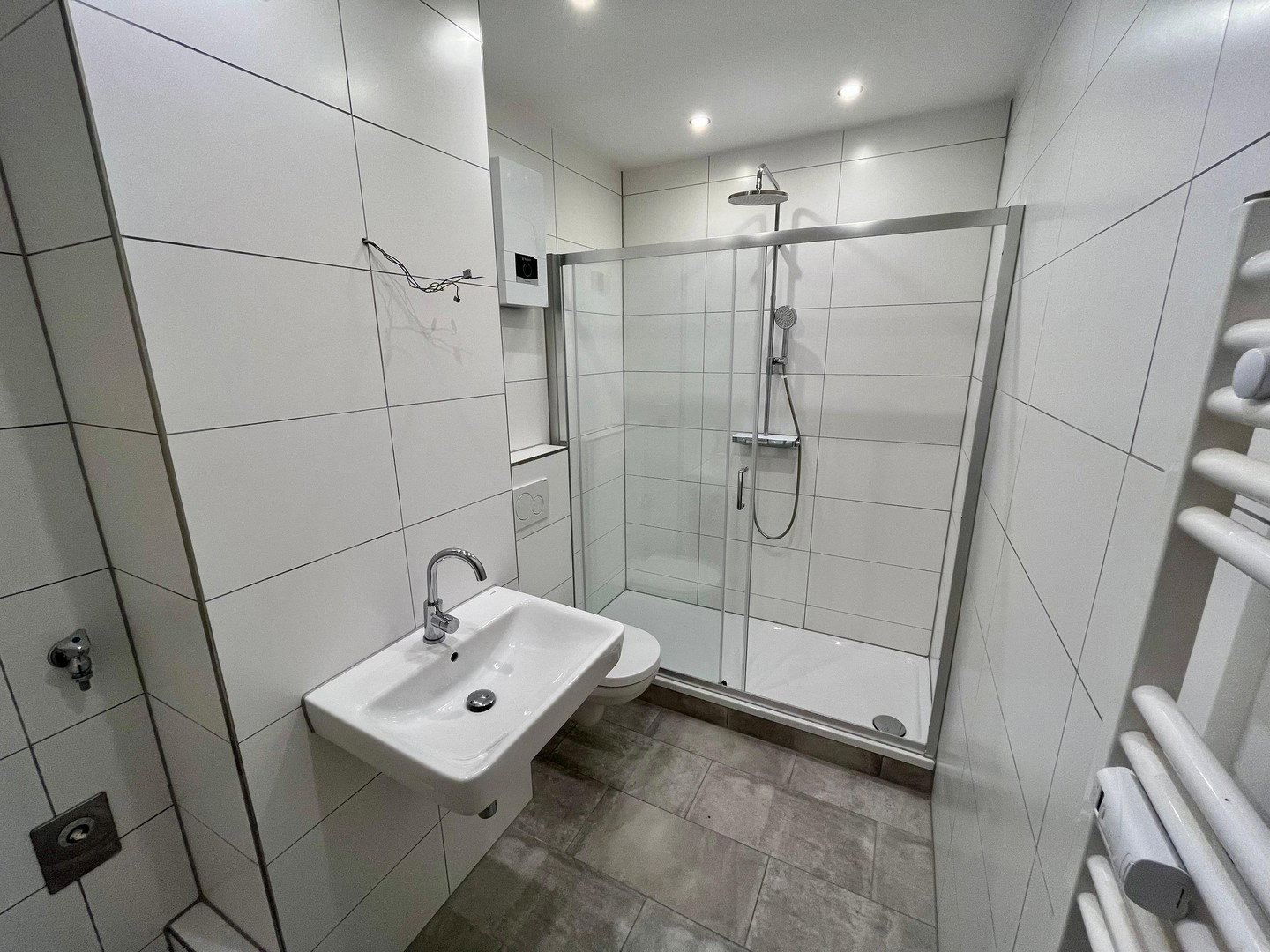 Foto 2 von 12 — Provisionsfrei: 4-Zimmer-Dachgeschosswohnung mit Südbalkon & Garagenstellplatz in Schwachhausen