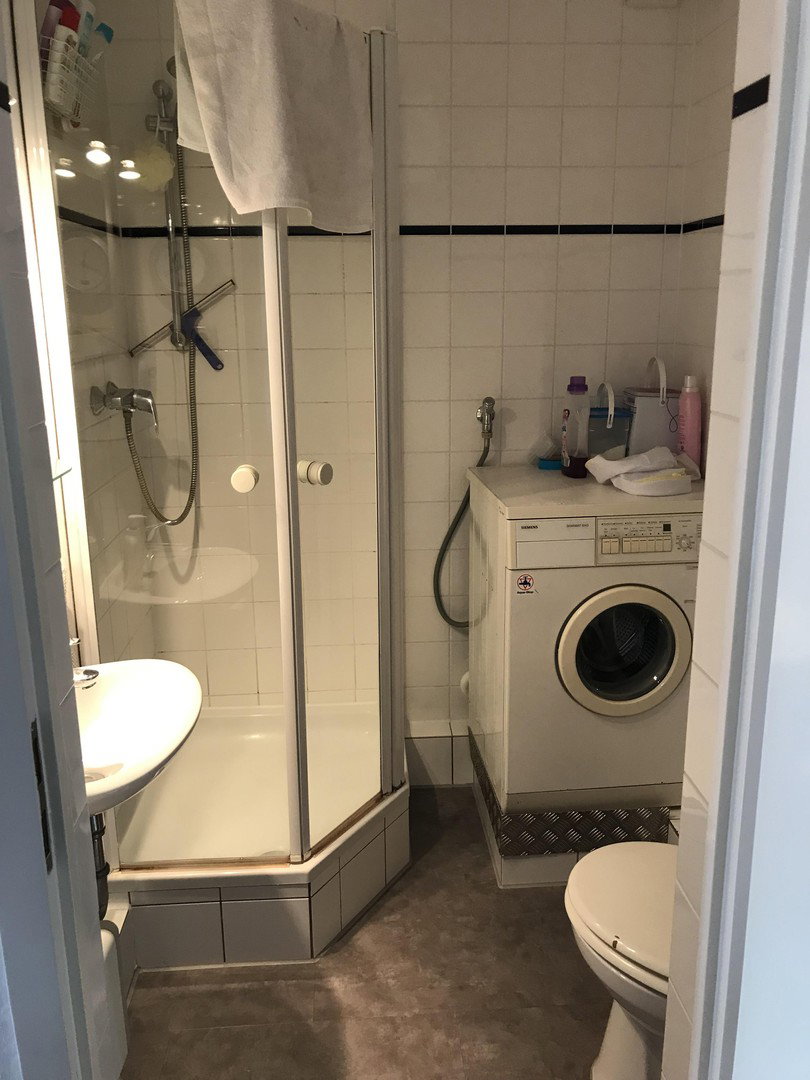 Foto 10 von 12 — Luxuriöse, modernisierte DG-Whg. mit Wintergarten und großer Terrasse mit hoher Lebensqualität
