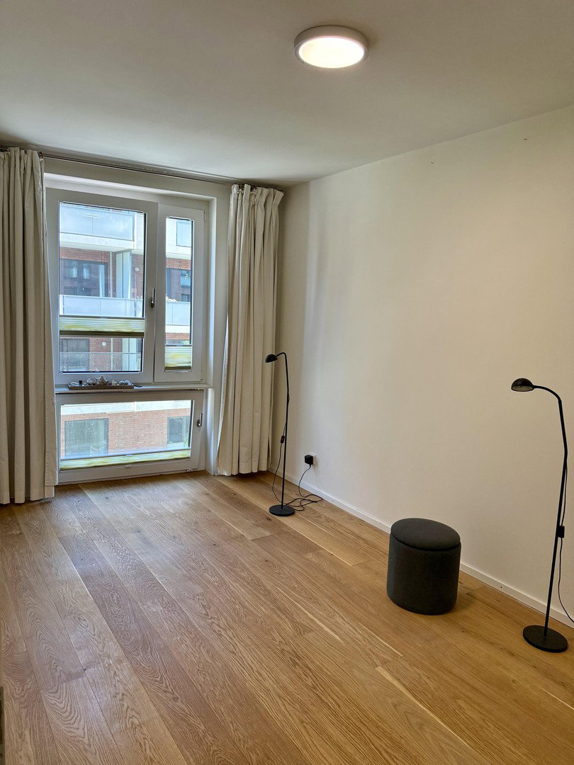 Foto 8 von 12 — Geschmackvolle Wohnung mit vier Zimmern, Balkon und Privatterrasse in HafenCity, Hamburg