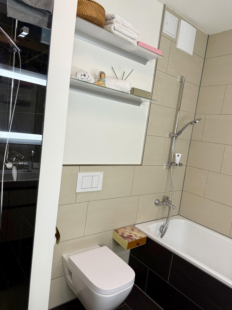Foto 10 von 12 — Geschmackvolle Wohnung mit vier Zimmern, Balkon und Privatterrasse in HafenCity, Hamburg