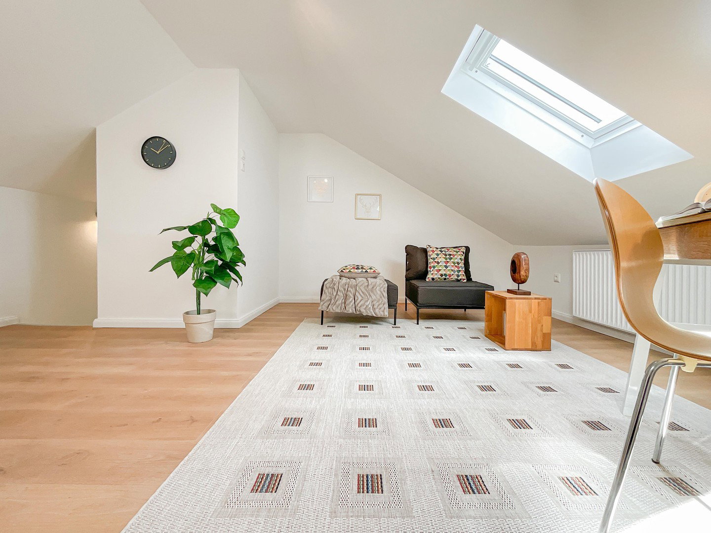 Foto 7 von 8 — Familienfreundliches Wohnen mit Garten, Terrasse und viel Platz