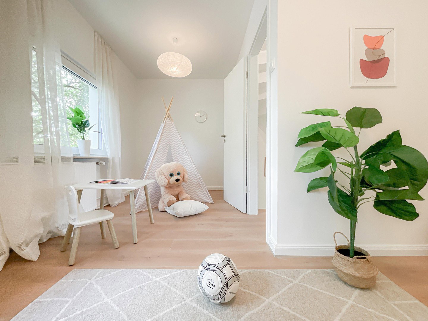 Foto 5 von 8 — Familienfreundliches Wohnen mit Garten, Terrasse und viel Platz