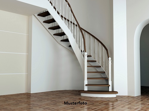 Foto 1 von 1 — Lichtdurchflutete Maisonettewohnung mit 3 Terrassen - provisionsfrei