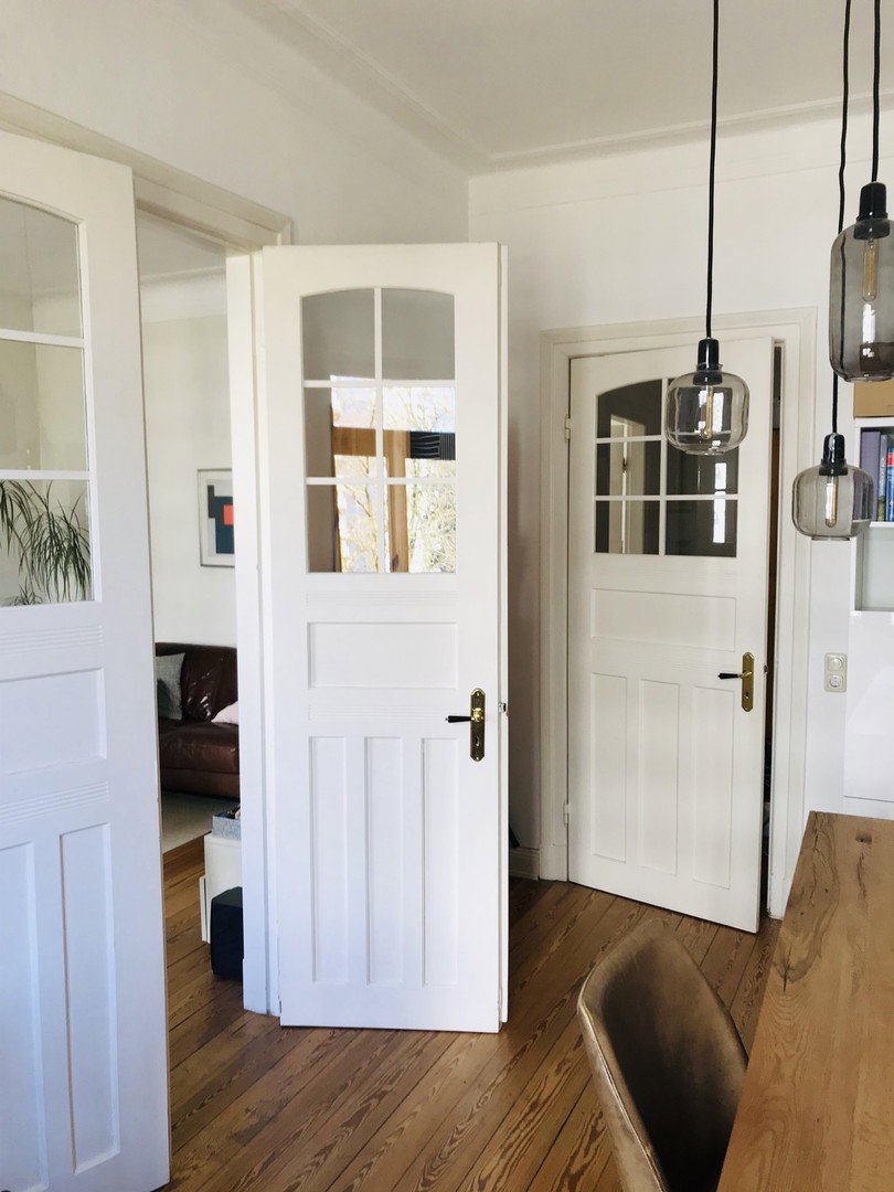 Foto 11 von 12 — 3 Zi. Altbau Eimsbüttel, modernisiert, hohe Decken, Holz-Dielen, Stuck, ca. 70qm, frei/bezugsfertig