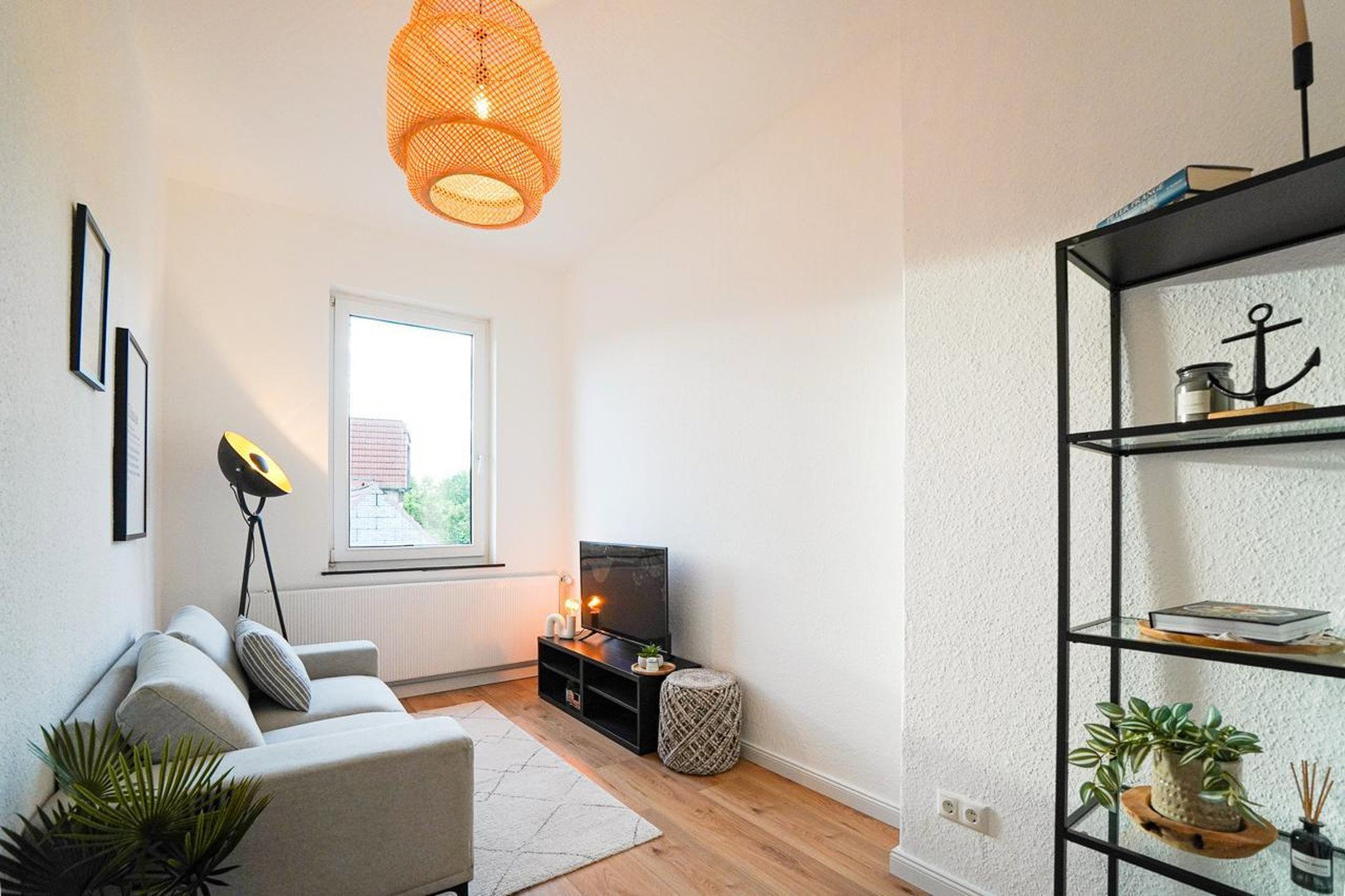 Foto 1 von 9 — Modernes Wohngefühl – frisch sanierte 3-Zimmer-Wohnung