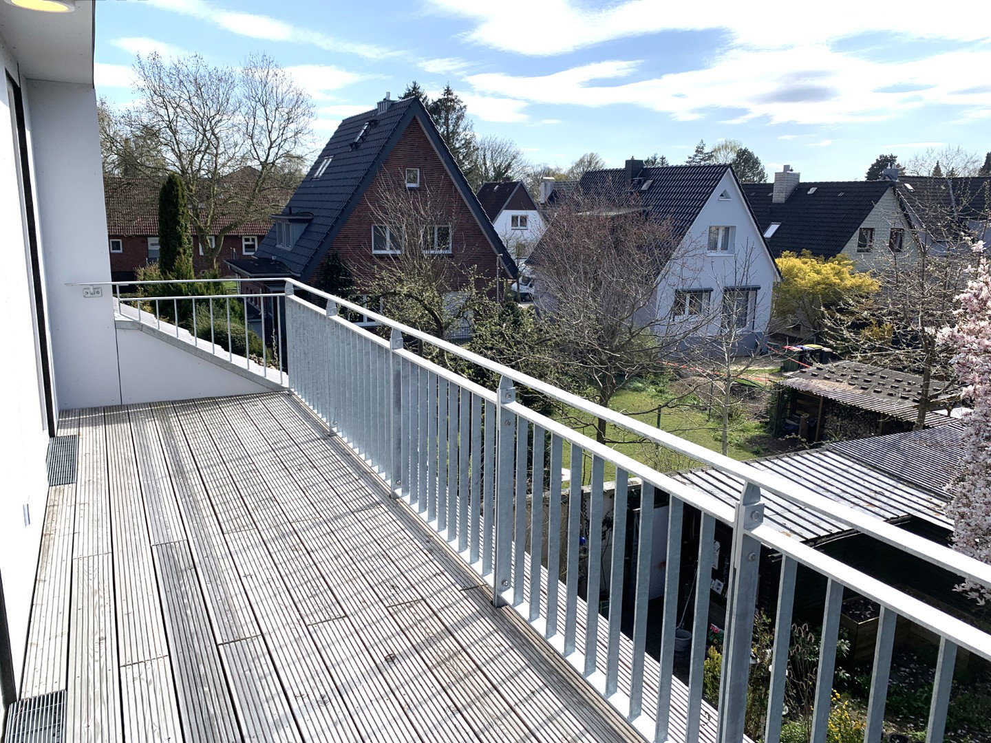 Foto 8 von 11 — Moderne 2-Zimmer-Wohnung mit Südwest-Balkon in Hamburg-Marienthal