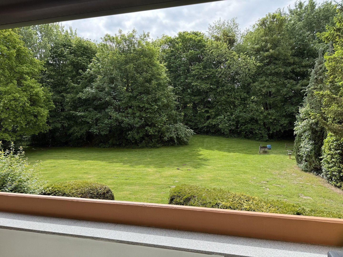 Foto 4 von 12 — Arbergen | 4-Zimmer Wohnung | Kernsaniert 2019 | Garage | Südbalkon mit Grünblick