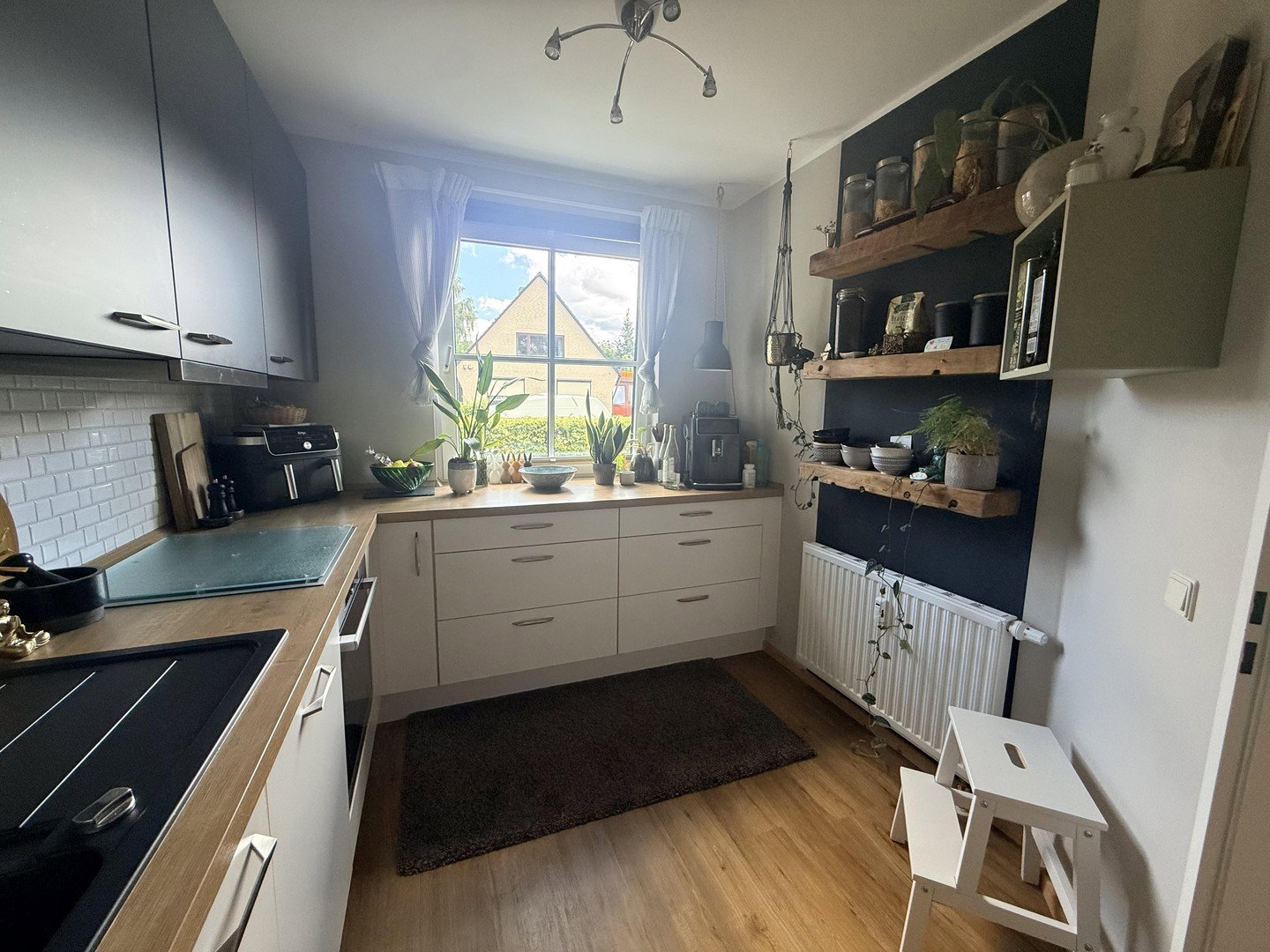 Foto 6 von 12 — Großzügige Maisonette mit ca. 90 m² Grundfläche – Balkon, TG & ruhige Spielstraße in Niendorf