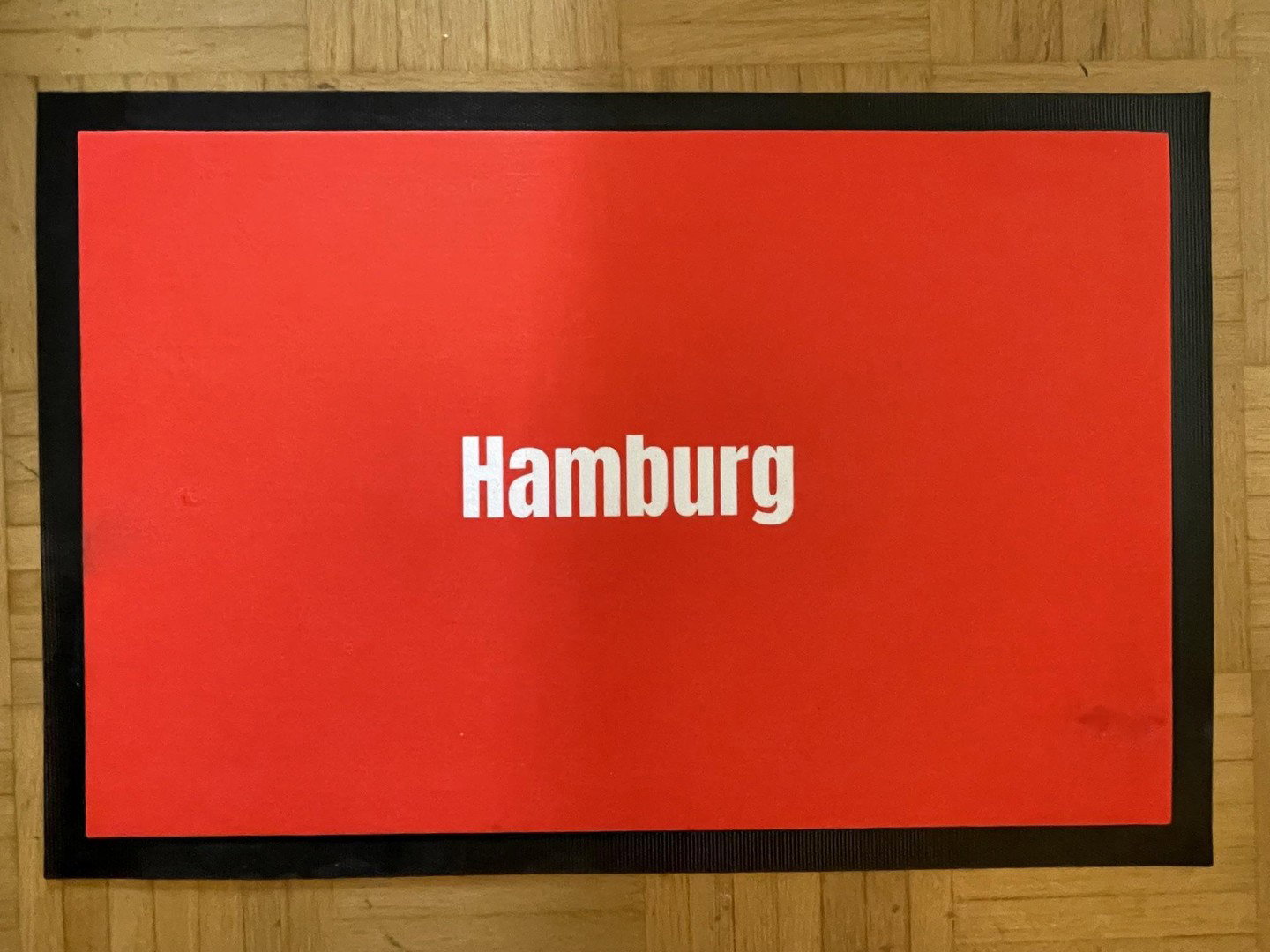 Foto 2 von 12 — Helle 2,5 Zimmer Wohnung mit großem Balkon in Stadtpark-Nähe