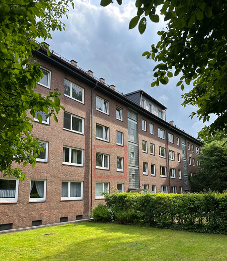 Foto 4 von 12 — Helle 2,5 Zimmer Wohnung mit großem Balkon in Stadtpark-Nähe