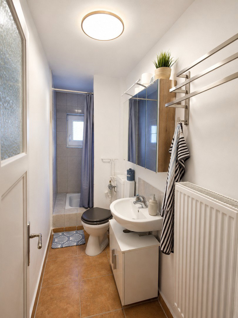 Foto 4 von 6 — Modernisierte 2-Zimmer Wohnung mit Südbalkon und Gartenmitbenutzung in Hamm Nord