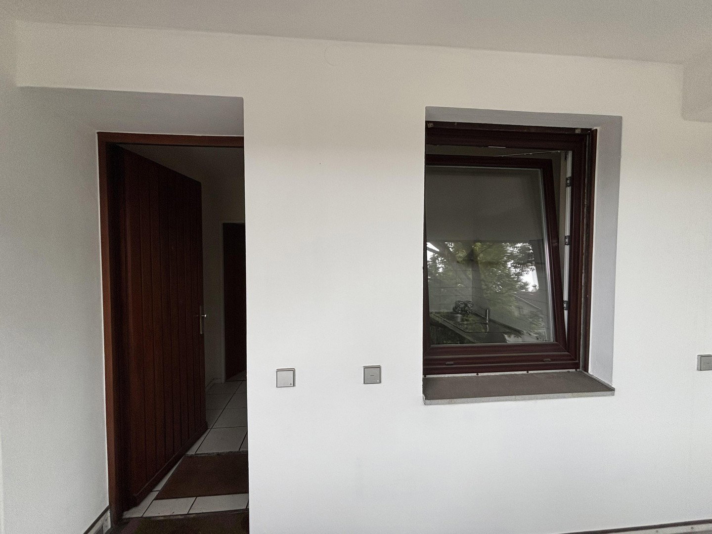 Foto 6 von 8 — Komfortable 1,5 Zimmer in Blankenese mit Südbalkon und Tiefgarage