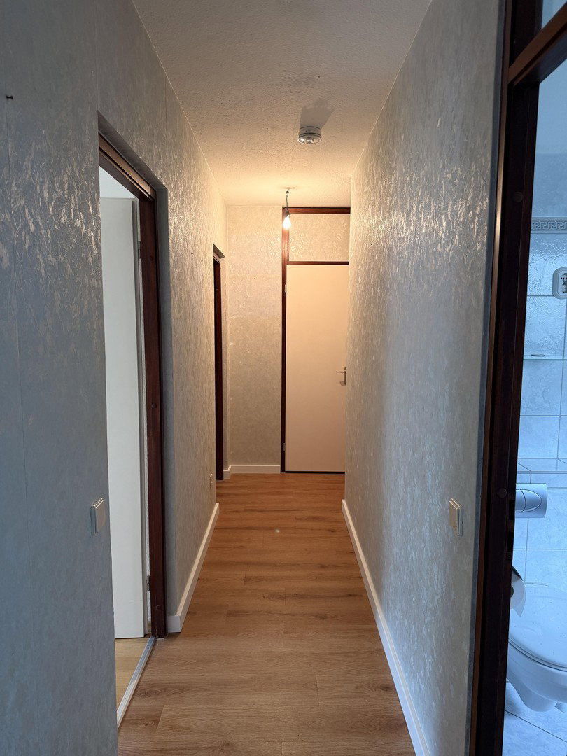 Foto 8 von 12 — Viel Raum für eigene Ideen: 4 Zimmer mit Westloggia – courtagefrei in Hummelsbüttel
