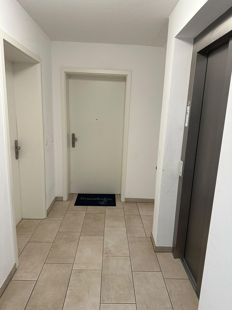 Foto 5 von 12 — Hochwertige 2-Zimmer-Eigentumswohnung mit Terrasse und Tiefgaragenstellplatz