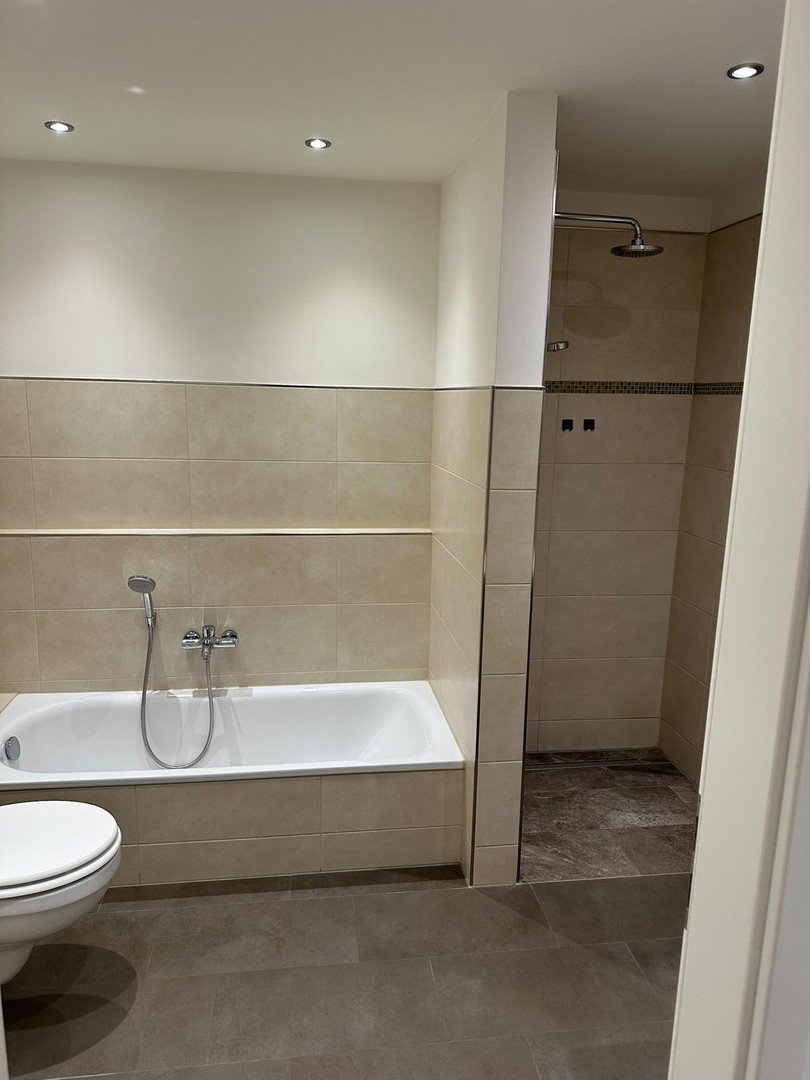 Foto 12 von 12 — Hochwertige 2-Zimmer-Eigentumswohnung mit Terrasse und Tiefgaragenstellplatz