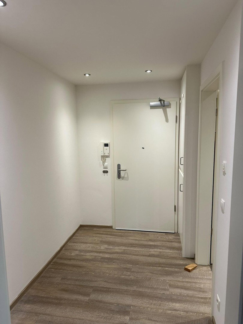 Foto 7 von 12 — Hochwertige 2-Zimmer-Eigentumswohnung mit Terrasse und Tiefgaragenstellplatz