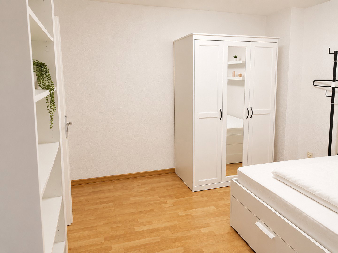 Foto 6 von 7 — Kapitalanlage mit 5,29 % Mietrendite – möblierte 2-Zimmer-Wohnung in Barmbek-Süd