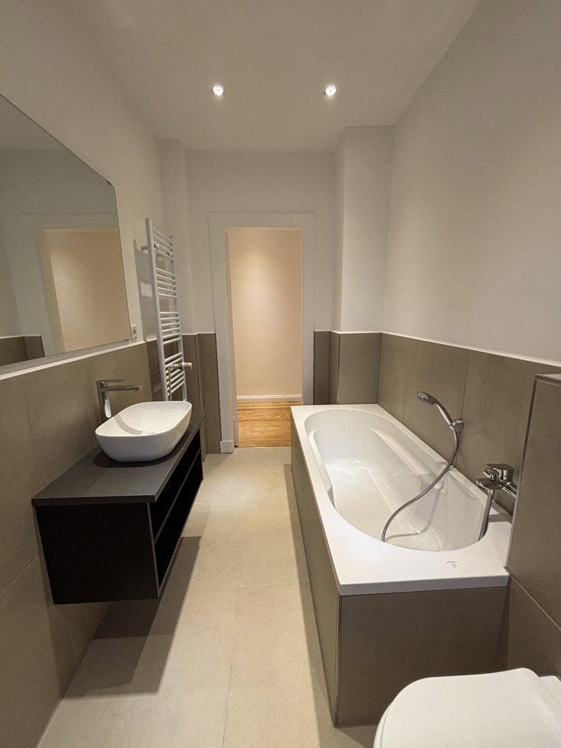 Foto 12 von 12 — Moderne 4-Zimmer ETW mit Traumküche, Erstbezug nach Sanierung, ohne Courtage