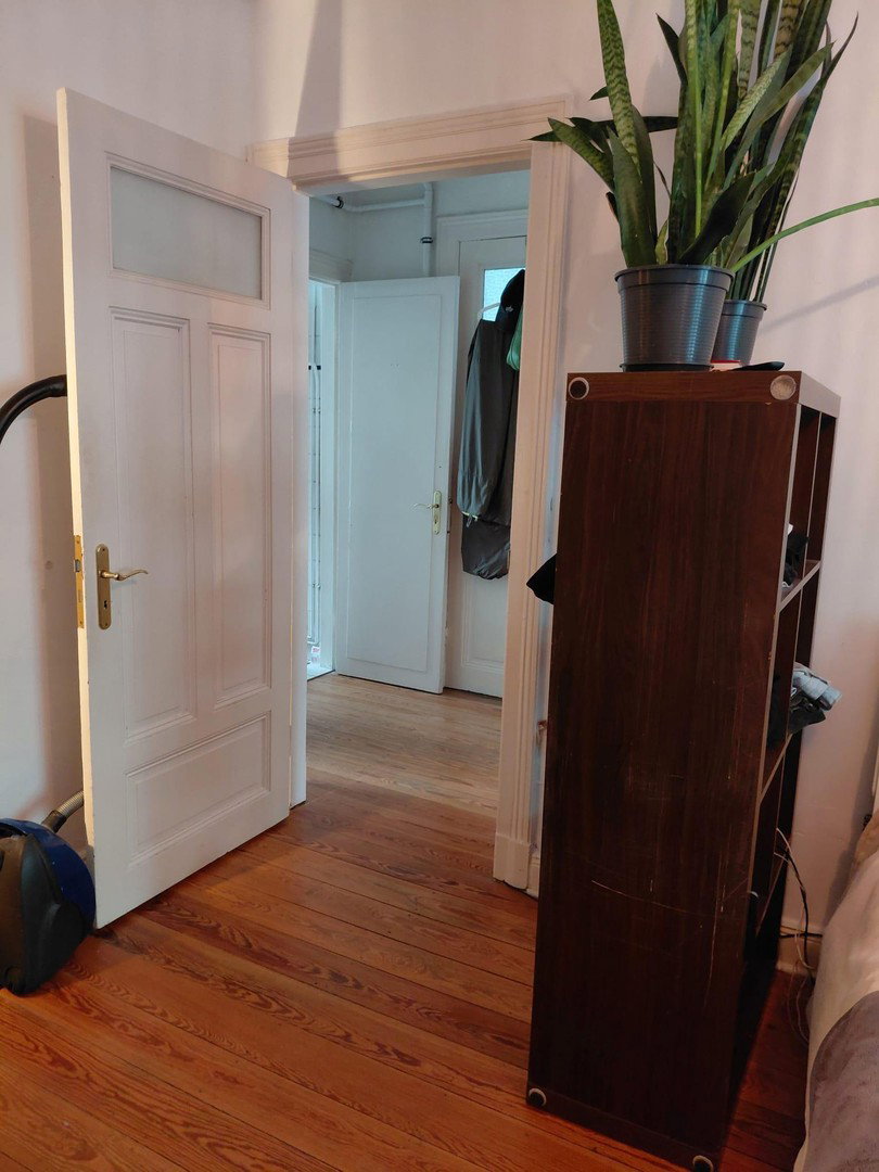 Foto 12 von 12 — Provisionsfrei für Käufer! Charmante und ruhige 2-Zimmer-Wohnung im Herzen von Winterhude, vermietet