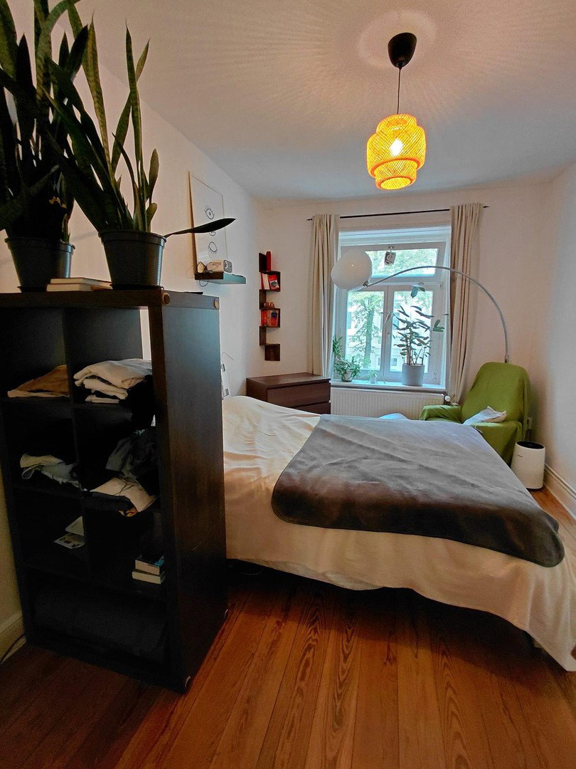 Foto 9 von 12 — Provisionsfrei für Käufer! Charmante und ruhige 2-Zimmer-Wohnung im Herzen von Winterhude, vermietet