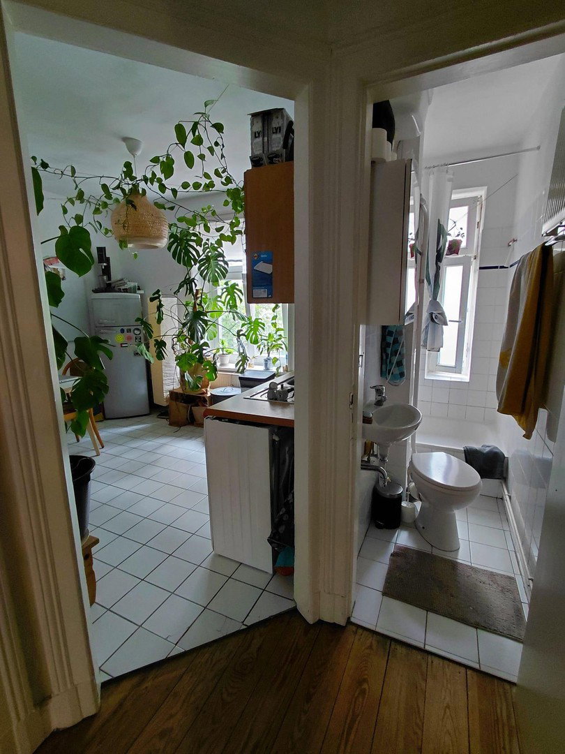 Foto 3 von 12 — Provisionsfrei für Käufer! Charmante und ruhige 2-Zimmer-Wohnung im Herzen von Winterhude, vermietet
