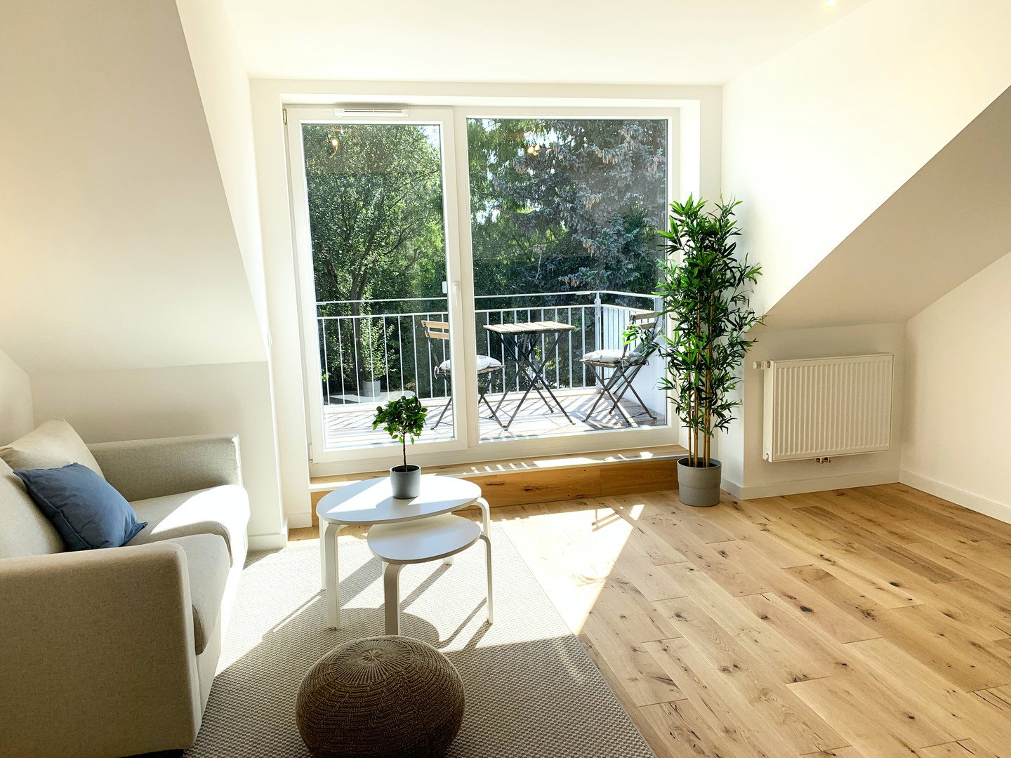 Foto 2 von 10 — Moderne 1,5-Zimmer-Wohnung mit Südwest-Balkon in Hamburg-Marienthal
