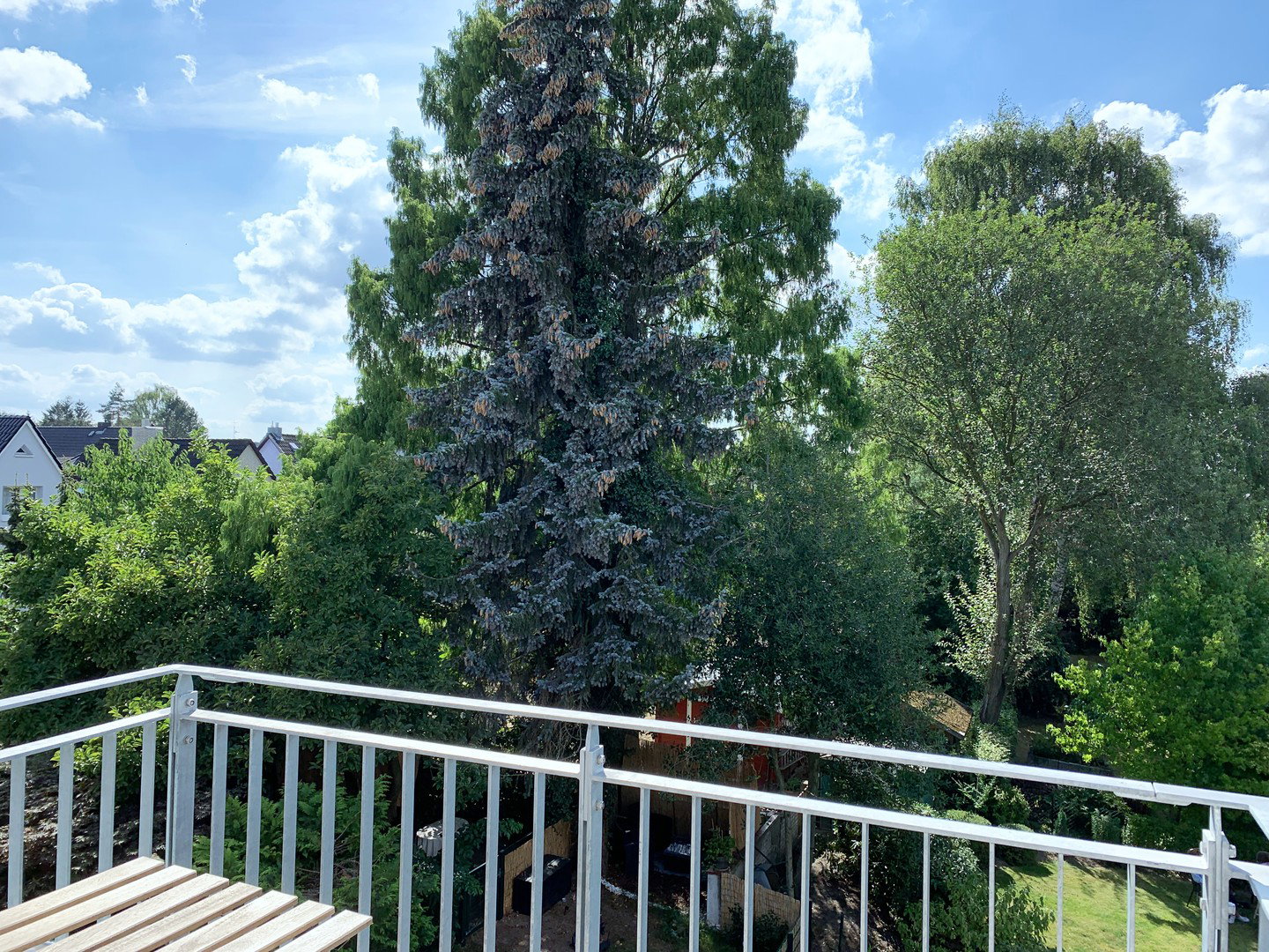 Foto 7 von 10 — Moderne 1,5-Zimmer-Wohnung mit Südwest-Balkon in Hamburg-Marienthal