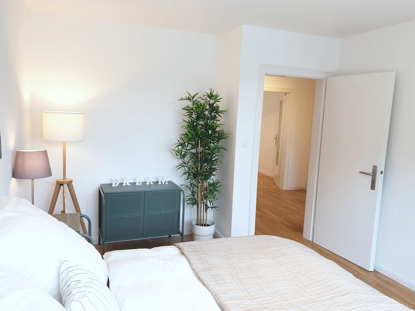 Foto 8 von 12 — 2-Zimmer-Wohnung | Eigener Garten | Courtagefrei vom Eigentümer