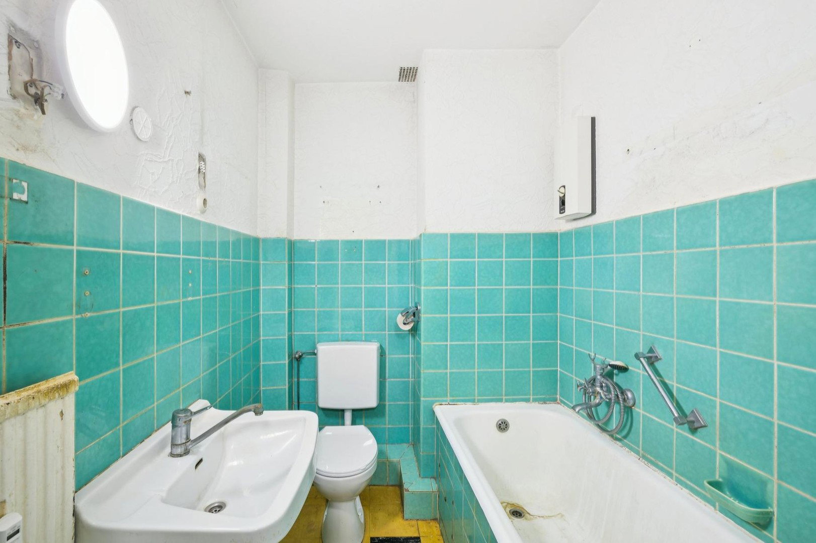 Foto 7 von 9 — Helle 3-Zimmer-Wohnung mit viel Potential
