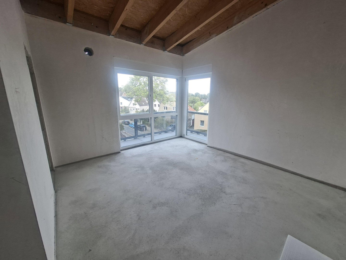 Foto 7 von 12 — Exklusives Penthouse mit dem Aufzug von der Tiefgarage bis in die Wohnung