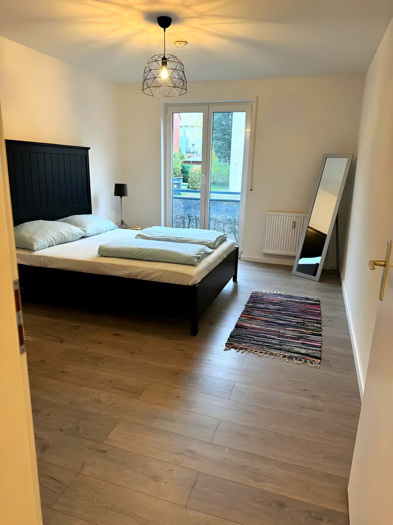 Foto 5 von 8 — Sehr helle & vollausgestattete EG Wohnung nahe Marktplatz Galerie Bramfeld