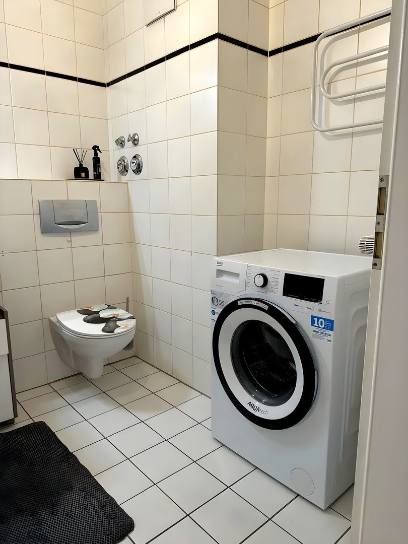 Foto 7 von 8 — Sehr helle & vollausgestattete EG Wohnung nahe Marktplatz Galerie Bramfeld