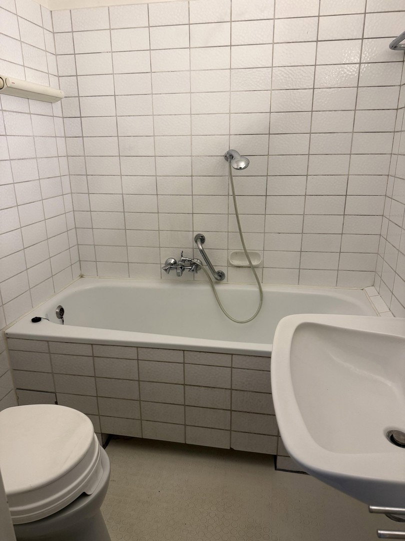 Foto 7 von 12 — Mittelweg in Harvestehude: Beste Lage in Alsternähe mit Gestaltungspotezial - privat