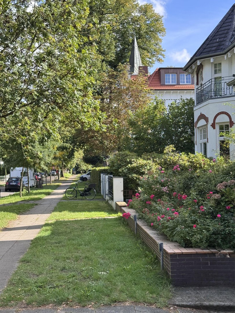 Foto 2 von 12 — Wohnen in gefragter Lage im schönen Stadtteil Marienthal