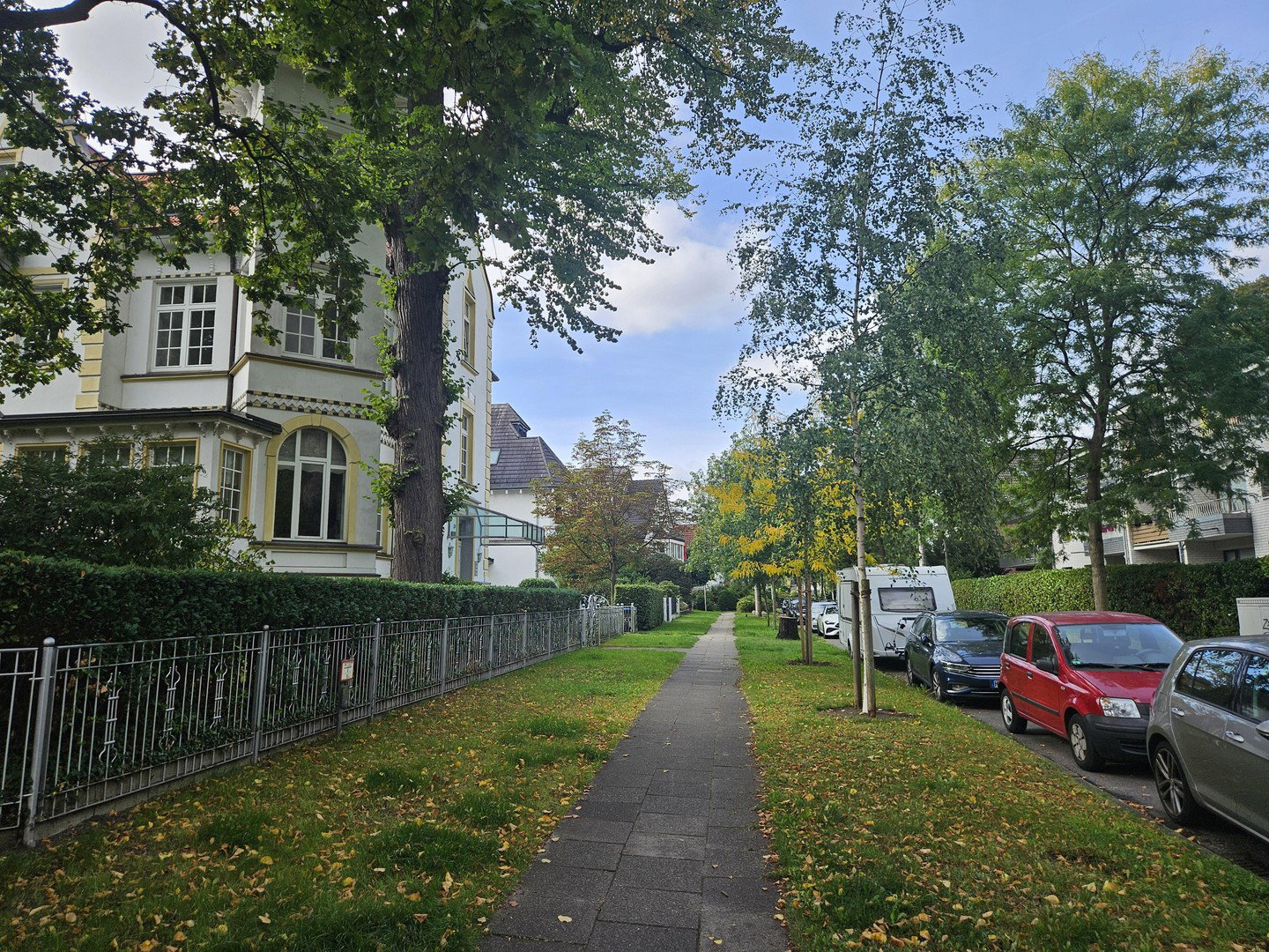Foto 3 von 12 — Wohnen in gefragter Lage im schönen Stadtteil Marienthal