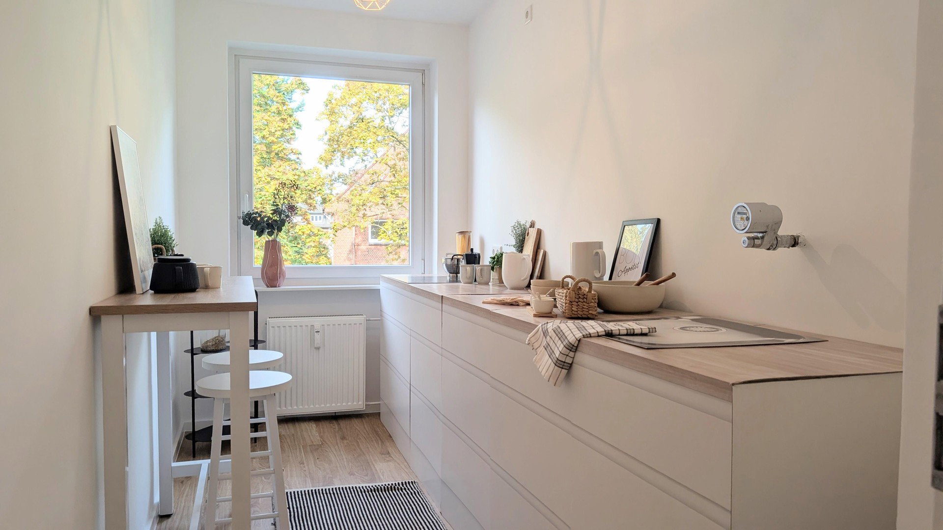 Foto 11 von 12 — Helle, kernsanierte 3-Zimmer mit Balkon am Stadtpark mit TG Stellplatz