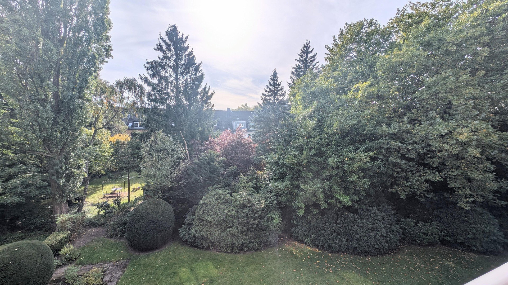 Foto 12 von 12 — Helle, kernsanierte 3-Zimmer mit Balkon am Stadtpark mit TG Stellplatz