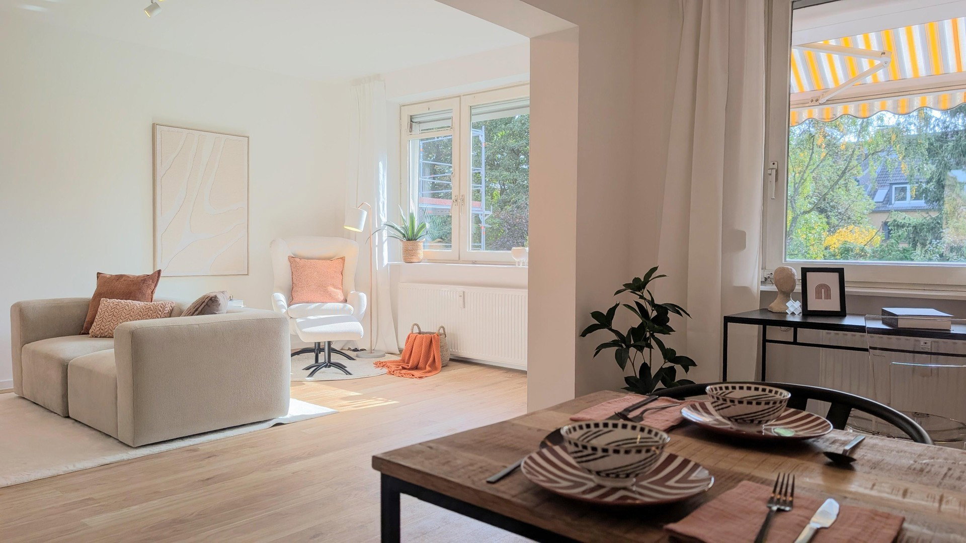 Foto 3 von 12 — Helle, kernsanierte 3-Zimmer mit Balkon am Stadtpark mit TG Stellplatz