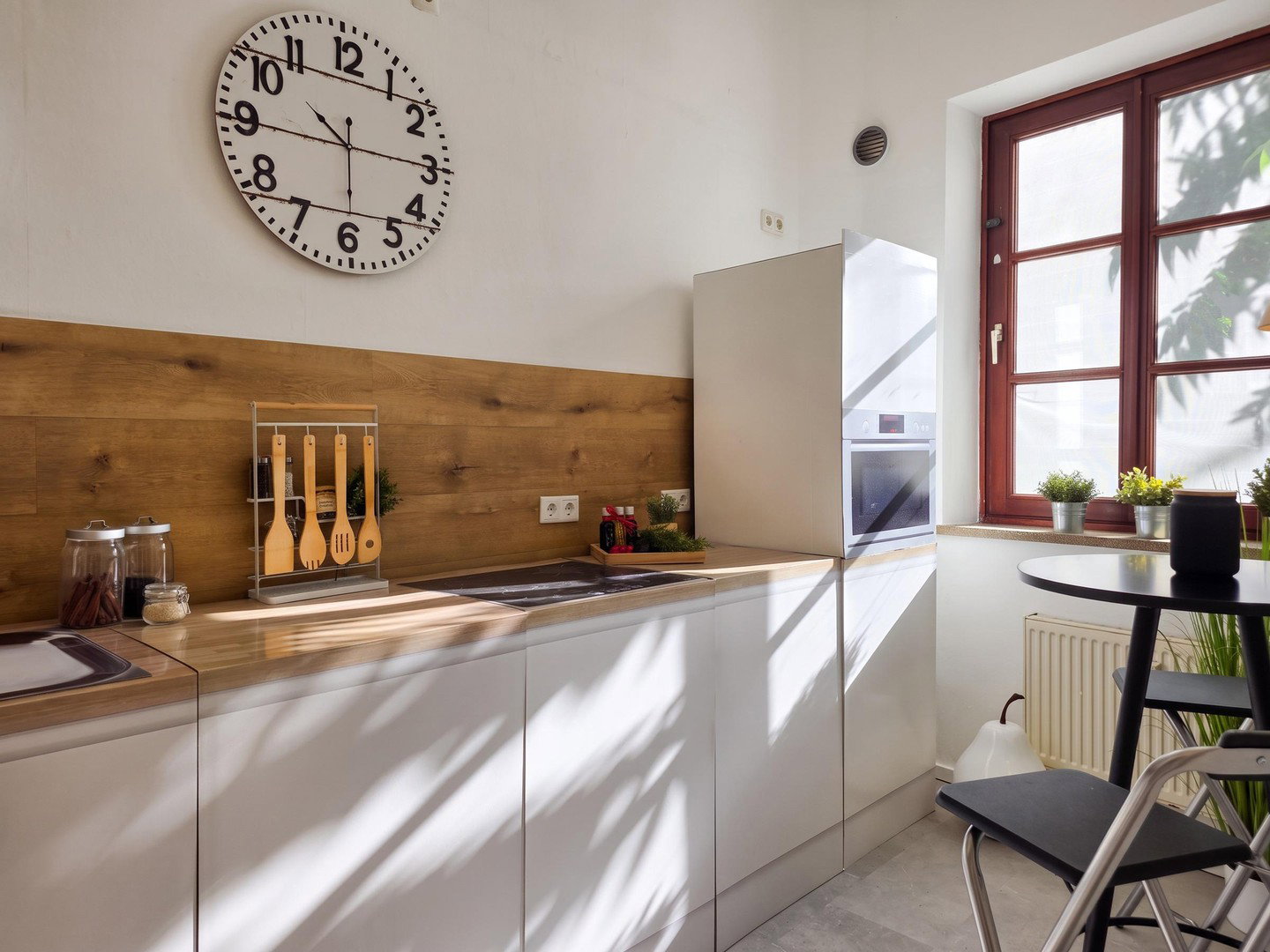 Foto 8 von 12 — Wohnen an den Wallanlagen: Renovierte 2‐Zimmer‐Wohnung mit Blick ins Grüne in der Bremer Altstadt