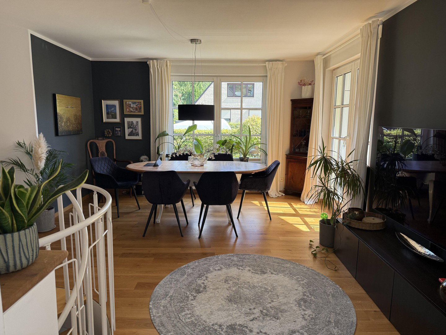 Foto 6 von 12 — Großzügige Wohnung mit ca. 90 m² Grundfläche – Balkon, TG & ruhige Spielstraße - Provisionsfrei