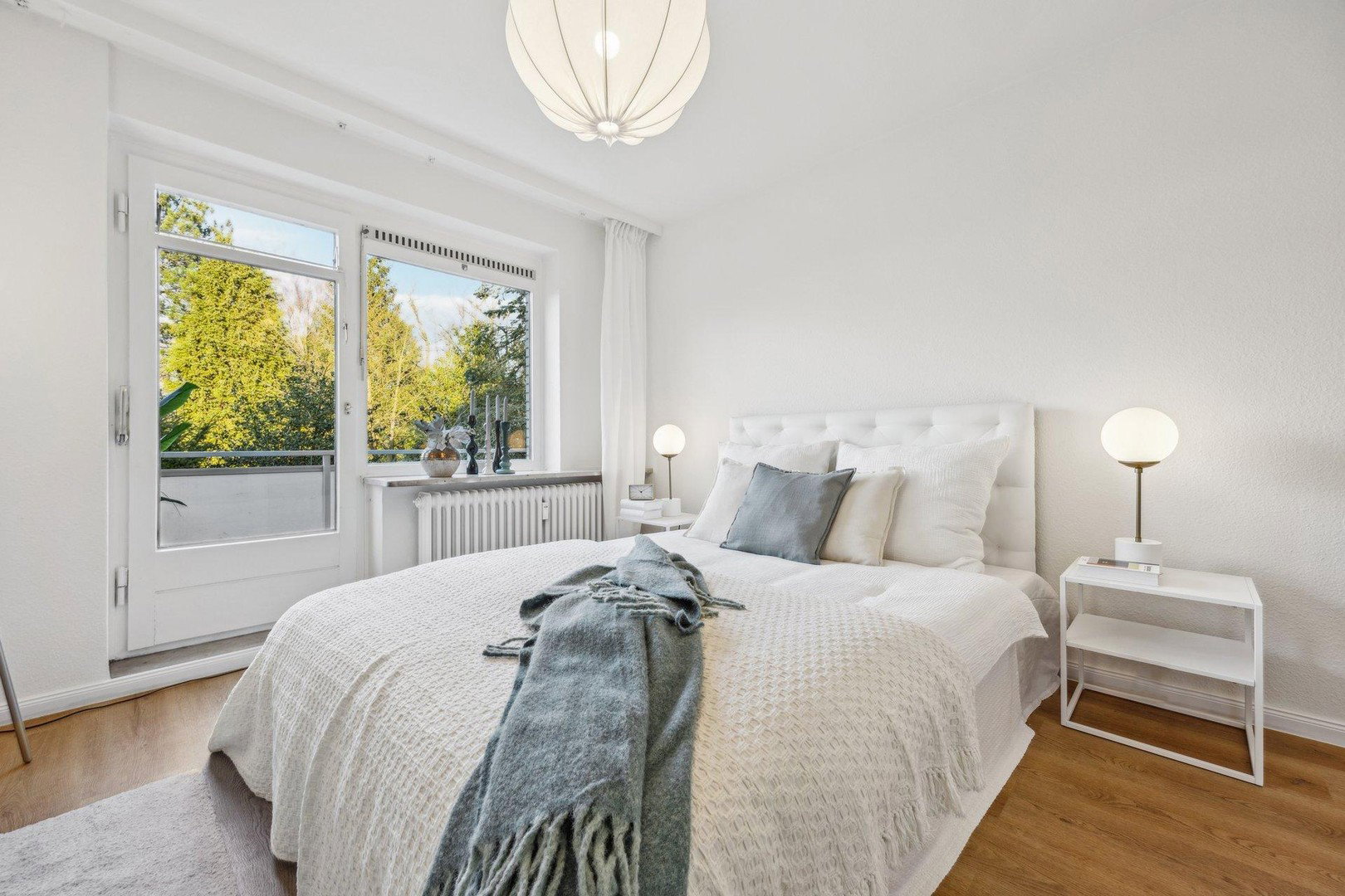 Foto 3 von 8 — Renovierte Wohnung mit Südbalkon direkt am Hamburger Stadtpark