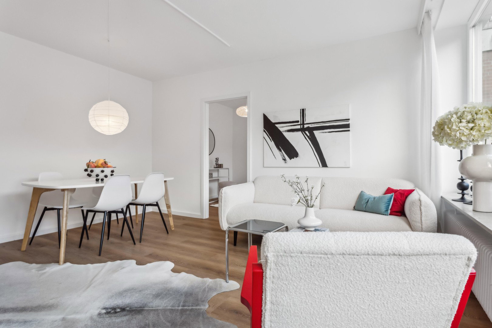 Foto 1 von 5 — Renovierte Wohnung mit Südbalkon direkt am Hamburger Stadtpark
