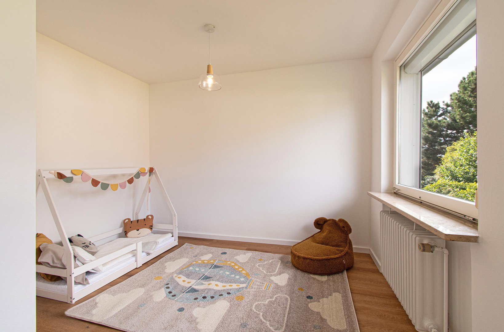 Foto 7 von 10 — Renovierte FAMILIEN-Wohnung mit Südbalkon direkt am Hamburger Stadtpark