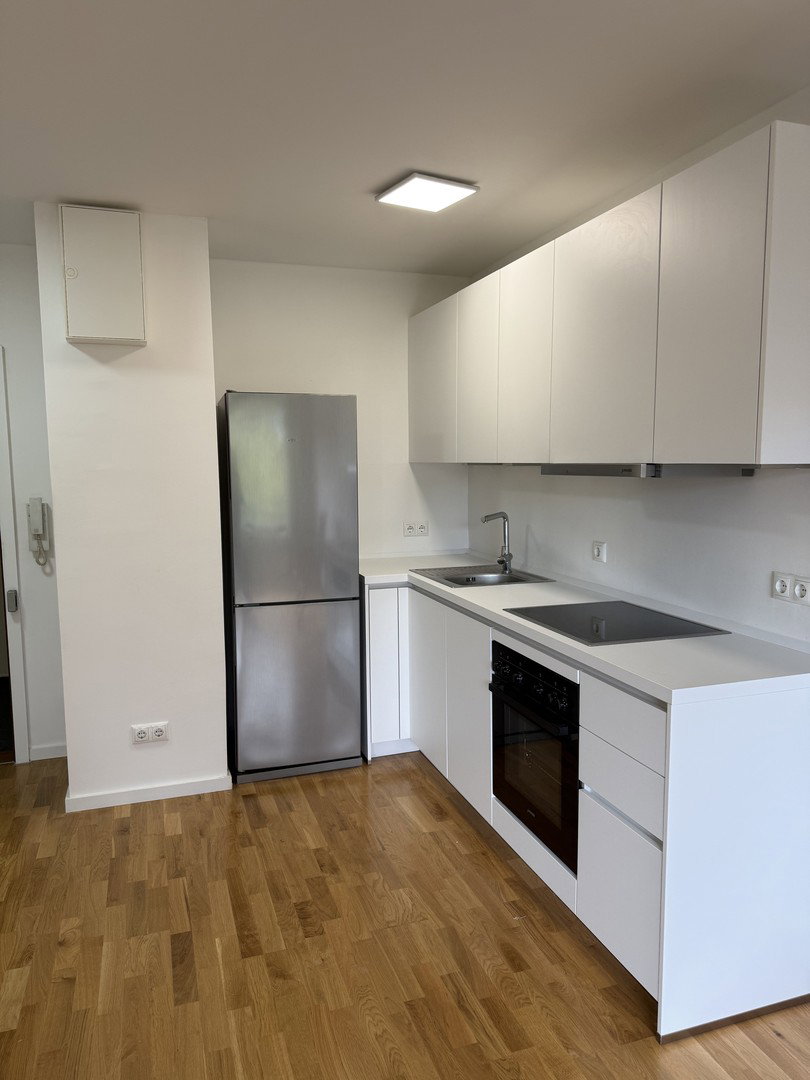 Foto 5 von 11 — 2 Zimmer, Uni um die Ecke, Top saniert!
