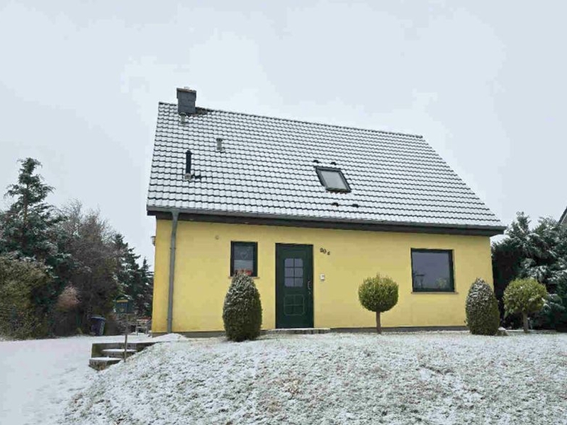 Foto 5 von 12 — Einfamilienwohnhaus mit Doppelcarport in Malchin OT Scharpzow