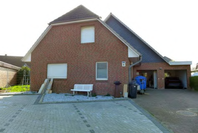 Foto 9 von 32 — Einfamilienhaus mit Doppelgarage in Kremperheide