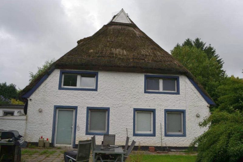 Foto 5 von 90 — Zweifamilienhaus mit Einliegerwohnung im Spitzboden in Pohnsdorf