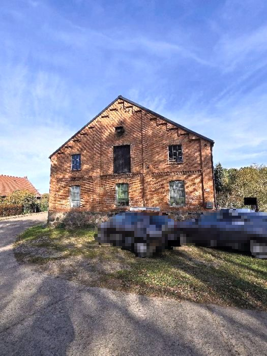 Foto 1 von 7 — Zweifamilienhaus in Hoppenrade OT Striggow