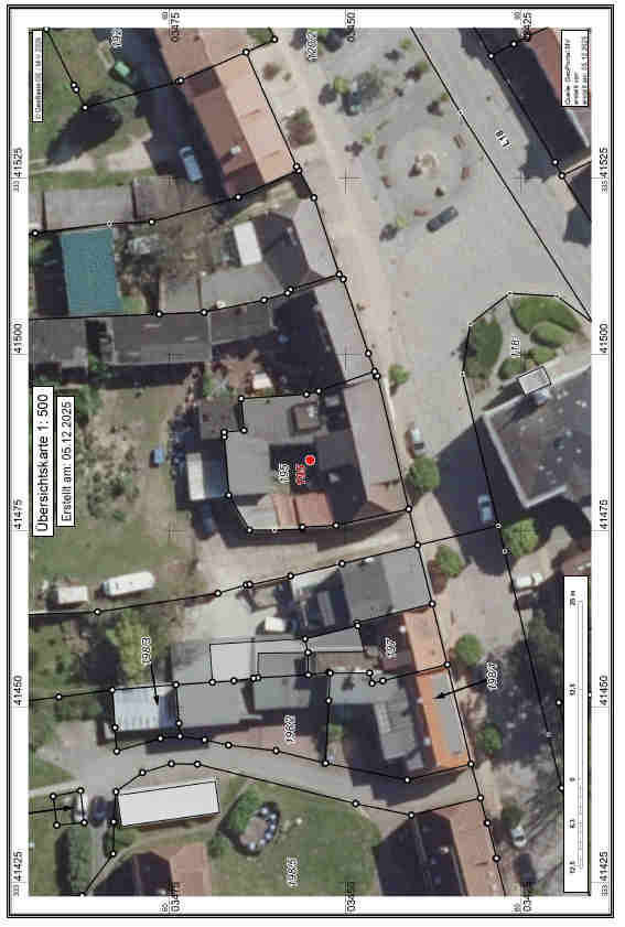 Foto 18 von 19 — Wohn-/Geschäftshaus mit Nebengebäuden in Marlow